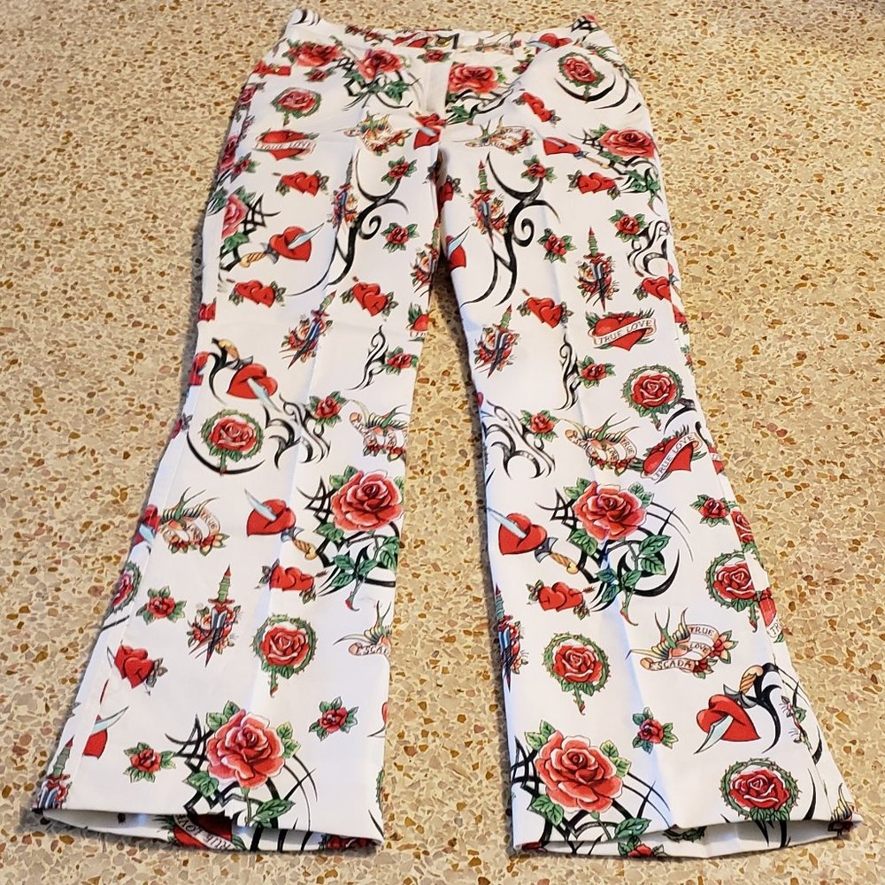 Escada Floral Jeans